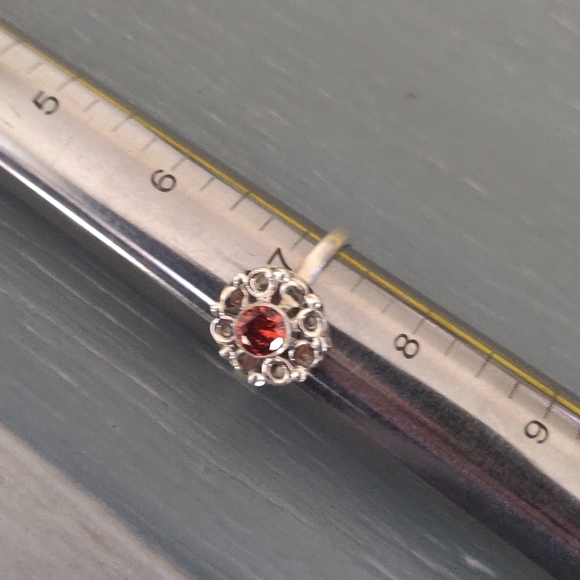 Garnet Sterling Silver Ring - Picture 4 of 7
